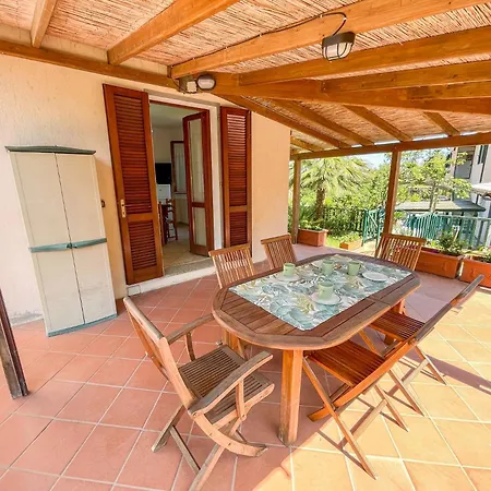 I Prunini Apartment *